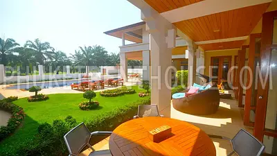 KTH19564: Great Golf View 4 bedroom Villa at Loch Palm Kathu. Photo #10