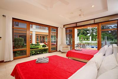 KAT19564: Great Golf View 4 bedroom Villa at Loch Palm Kathu. Photo #56