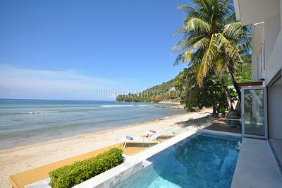 PAT19565: Beachfront 3 Bedroom Villa at Kalim beach, Patong. Photo #7