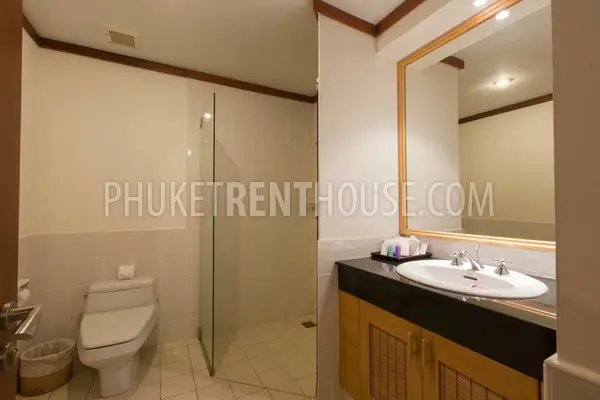 KAT19571: Delightful 4 Bedroom Villa with Swimming Pool - Kata Beach. Photo #8