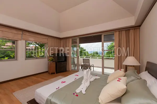 KAT19571: Delightful 4 Bedroom Villa with Swimming Pool - Kata Beach. Photo #2
