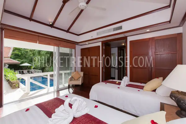 KAT19573: Nice 3 Bedroom Villa with Swimming Pool - Kata and Kata Noi Beaches. Fotoğraf #14