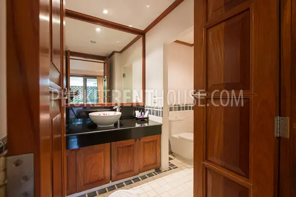 KAT19577: 3 Bedroom Villa with Swimming Pool close to Kata Beach. Photo #27