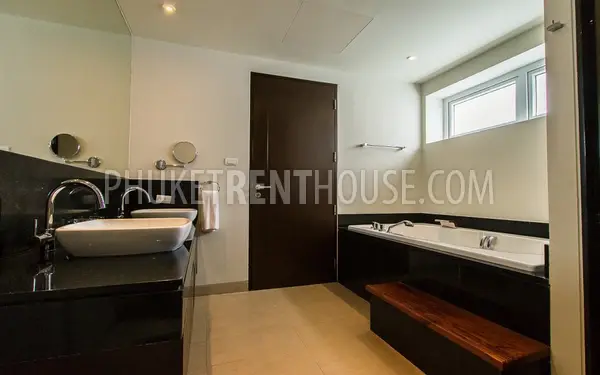 RAW19582: Luxury 2 Bedroom Apartment in Rawai. Photo #17