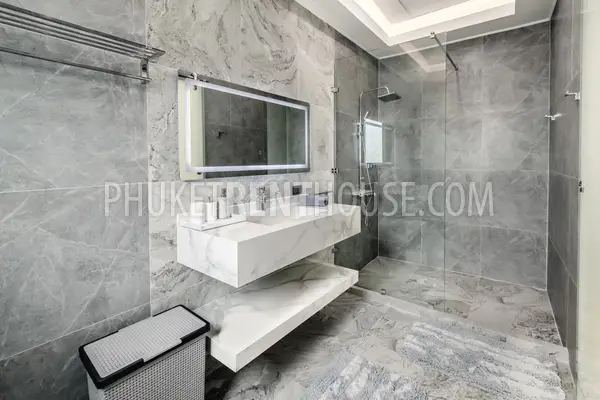 BAN23013: Luxury Modern 7 bedroom residence near Bang Tao beach.. Photo #13