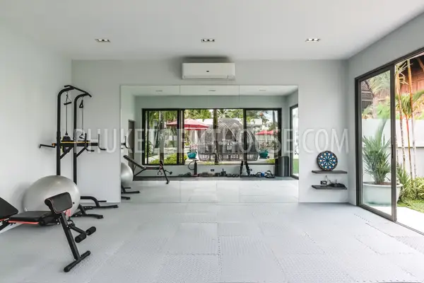 BAN23013: Luxury Modern 7 bedroom residence near Bang Tao beach.. Photo #44