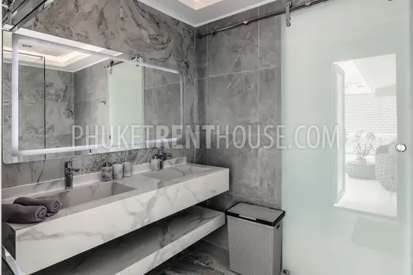 BAN23013: Luxury Modern 7 bedroom residence near Bang Tao beach.. Photo #81