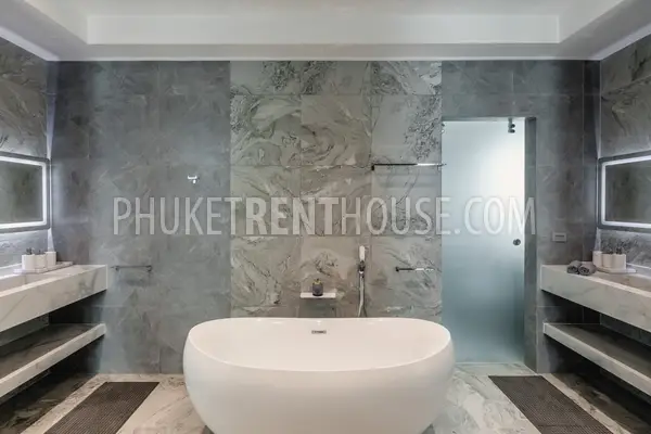 BAN23013: Luxury Modern 7 bedroom residence near Bang Tao beach.. Photo #68