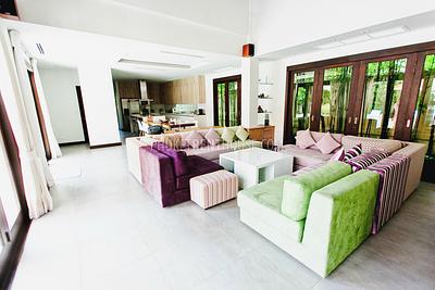 BAN19612: Luxury 5 Bedroom Villa, Bang Tao. Photo #16