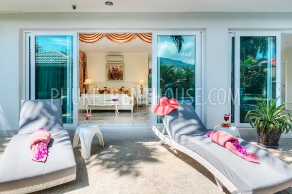 BAN19632: Stylish 4 Bedroom Villa with Italian design near Bang Tao beach. Photo #14