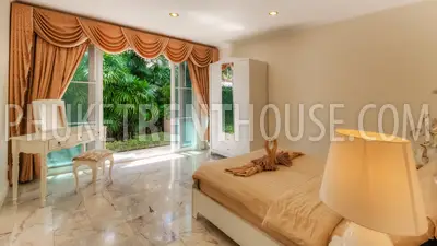 BAN19632: Stylish 4 Bedroom Villa with Italian design near Bang Tao beach. Photo #25