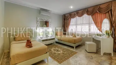 BAN19632: Stylish 4 Bedroom Villa with Italian design near Bang Tao beach. Photo #28
