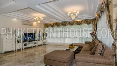 BAN19632: Stylish 4 Bedroom Villa with Italian design near Bang Tao beach. Photo #31