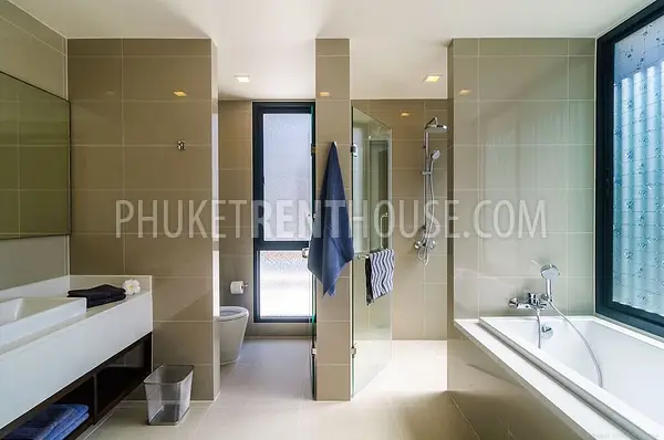 BAN19649: Modern Villa with 5 Bedrooms in Laguna Area. Photo #5