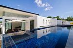 BAN19649: Modern Villa with 5 Bedrooms in Laguna Area. Thumbnail #12