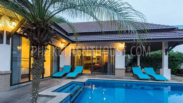KAR19653: 3 Bedroom Pool Villa at Karon. Photo #1
