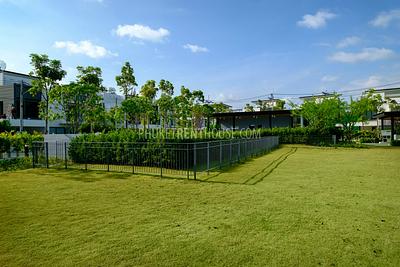 BAN19660: Exclusive 3-Bedroom Townhouse at Laguna. Photo #5