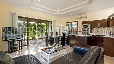 KAR19307: 3 Bedroom Pool Villa in Karon. Photo #1