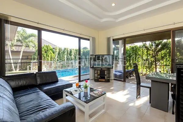 KAR19307: 3 Bedroom Pool Villa in Karon. Photo #2