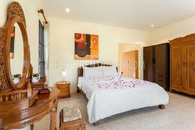 KAR19310: 4 Bedroom Modern Villa near Karon Beach. Photo #5