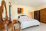 KAR19310: 4 Bedroom Modern Villa near Karon Beach. Thumbnail #5