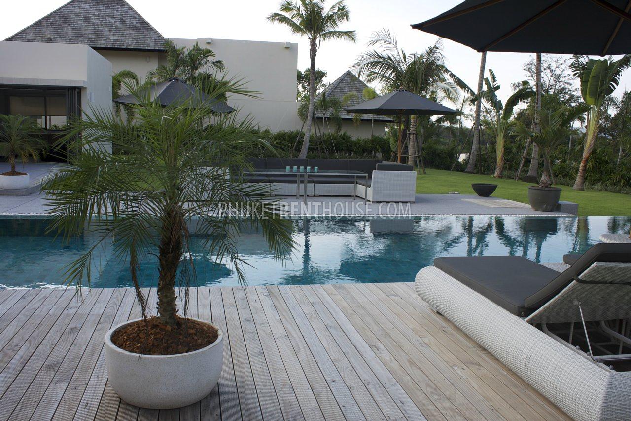 LAY19316: Luxury 4-Bedroom Villa, Layan Beach. Photo #10