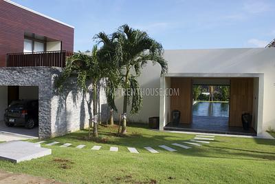 LAY19316: Luxury 4-Bedroom Villa, Layan Beach. Photo #4