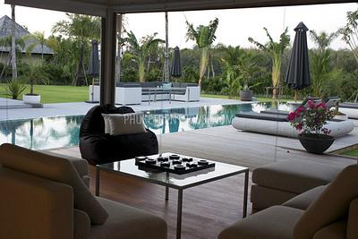 LAY19316: Luxury 4-Bedroom Villa, Layan Beach. Photo #23