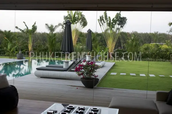LAY19316: Luxury 4-Bedroom Villa, Layan Beach. Photo #25
