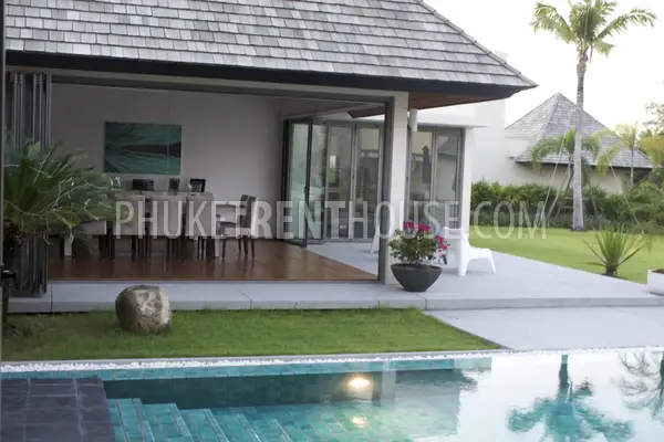 LAY19316: Luxury 4-Bedroom Villa, Layan Beach. Photo #26