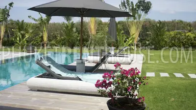 LAY19316: Luxury 4-Bedroom Villa, Layan Beach. Photo #42