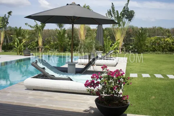 LAY19316: Luxury 4-Bedroom Villa, Layan Beach. Photo #42