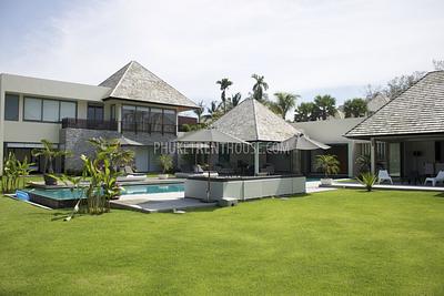 LAY19316: Luxury 4-Bedroom Villa, Layan Beach. Photo #51