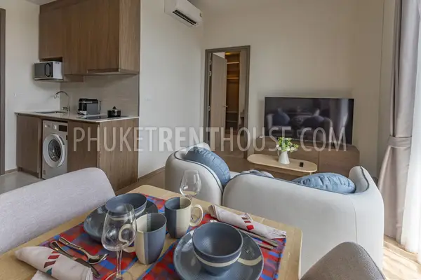 CHE23011: Modern 1-Bedroom Apartment For Rent in Cherngtalay Near Bang Tao Beach, Phuket. Photo #4