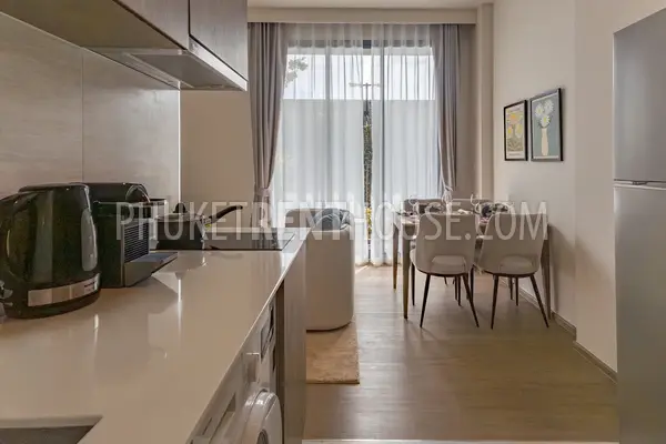 CHE23011: Modern 1-Bedroom Apartment For Rent in Cherngtalay Near Bang Tao Beach, Phuket. Photo #5
