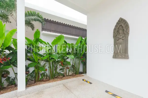 RAW19354: Elegant Pool Villa at Rawai- Nai Harn. Photo #17