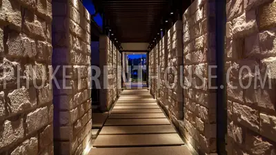 KOH19361: Incredible Villa 5 bedrooms in Royal Phuket Marina. Photo #7