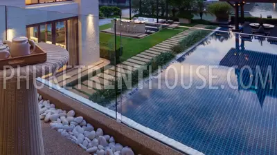 KOH19361: Incredible Villa 5 bedrooms in Royal Phuket Marina. Photo #23