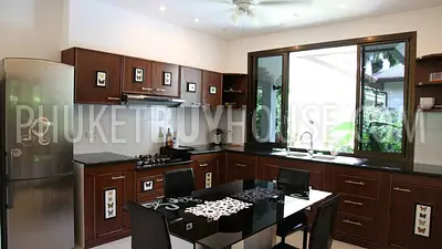 RAW3353: Urgent!!! Hot deal! Very Spacious European Villa in Rawai from the owner. Freehold.. Fotoğraf #13