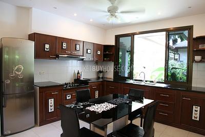 RAW3353: Urgent!!! Hot deal! Very Spacious European Villa in Rawai from the owner. Freehold.. Photo #13