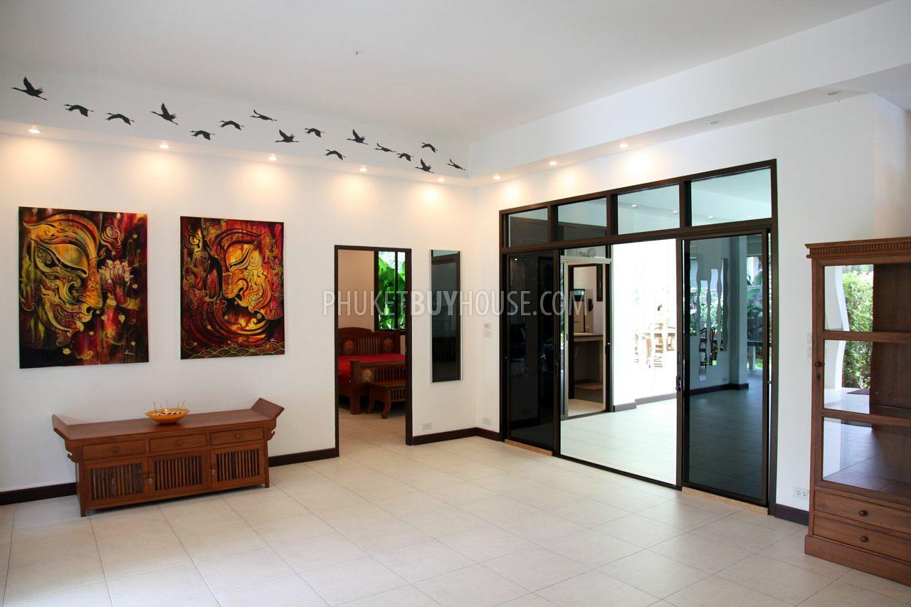 RAW3353: Urgent!!! Hot deal! Very Spacious European Villa in Rawai from the owner. Freehold.. Photo #17