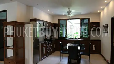RAW3353: Urgent!!! Hot deal! Very Spacious European Villa in Rawai from the owner. Freehold.. Fotoğraf #37