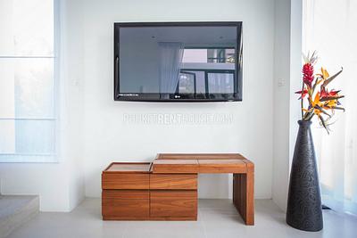 NAI19391: Brand New Modern Villa In Saiyuan Nai Harn. Photo #15