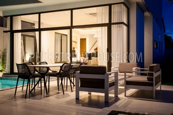 NAI19391: Brand New Modern Villa In Saiyuan Nai Harn. Fotoğraf #29