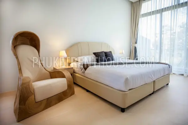 NAI19391: Brand New Modern Villa In Saiyuan Nai Harn. Fotoğraf #23