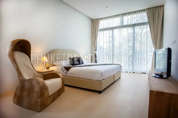NAI19391: Brand New Modern Villa In Saiyuan Nai Harn. Fotoğraf #24