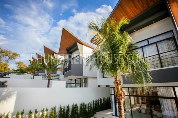 NAI19391: Brand New Modern Villa In Saiyuan Nai Harn. Fotoğraf #34