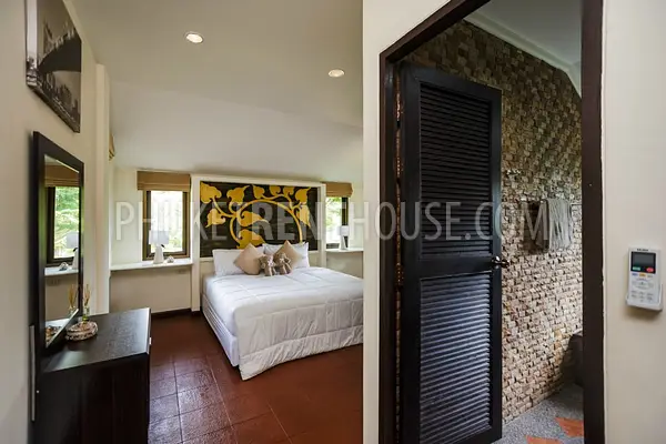 TAL19392: Stunning 1 Bedroom Private Pool Villa. Photo #5