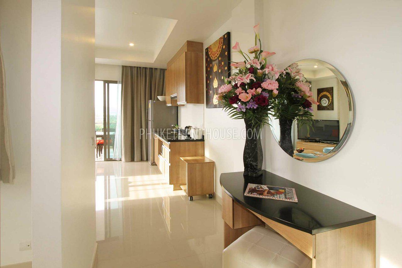 SUR19417: One-bedroom Apartment 60 sq.m. at Surin beach. Photo #1