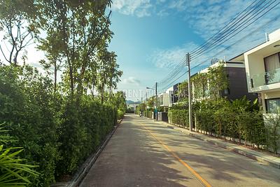 BAN19430: 3 Bedroom Townhouse in high-class complex- Laguna area. 照片 #48